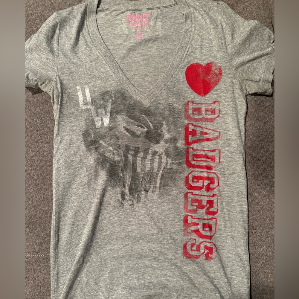 PINK Victoria's Secret UW Badgers Womens Shirt - Gray and Red